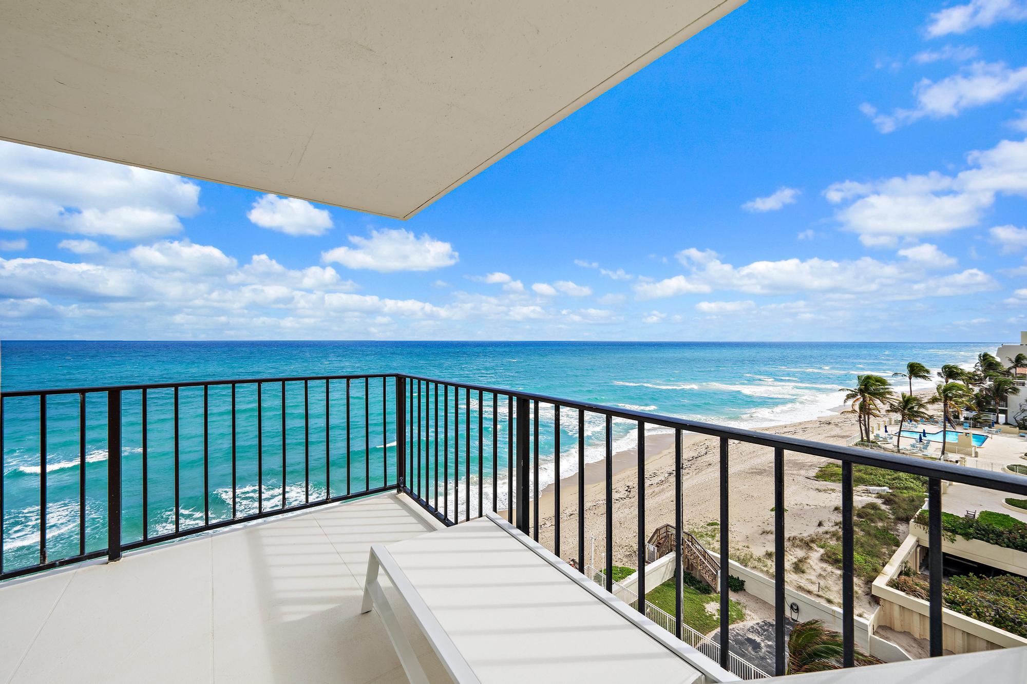 Palm Beach photo 1