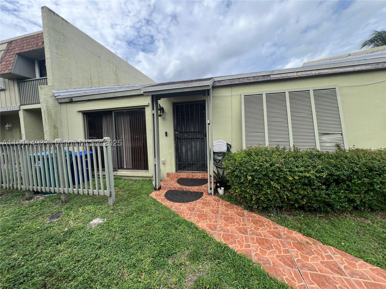 Miami Gardens photo 1