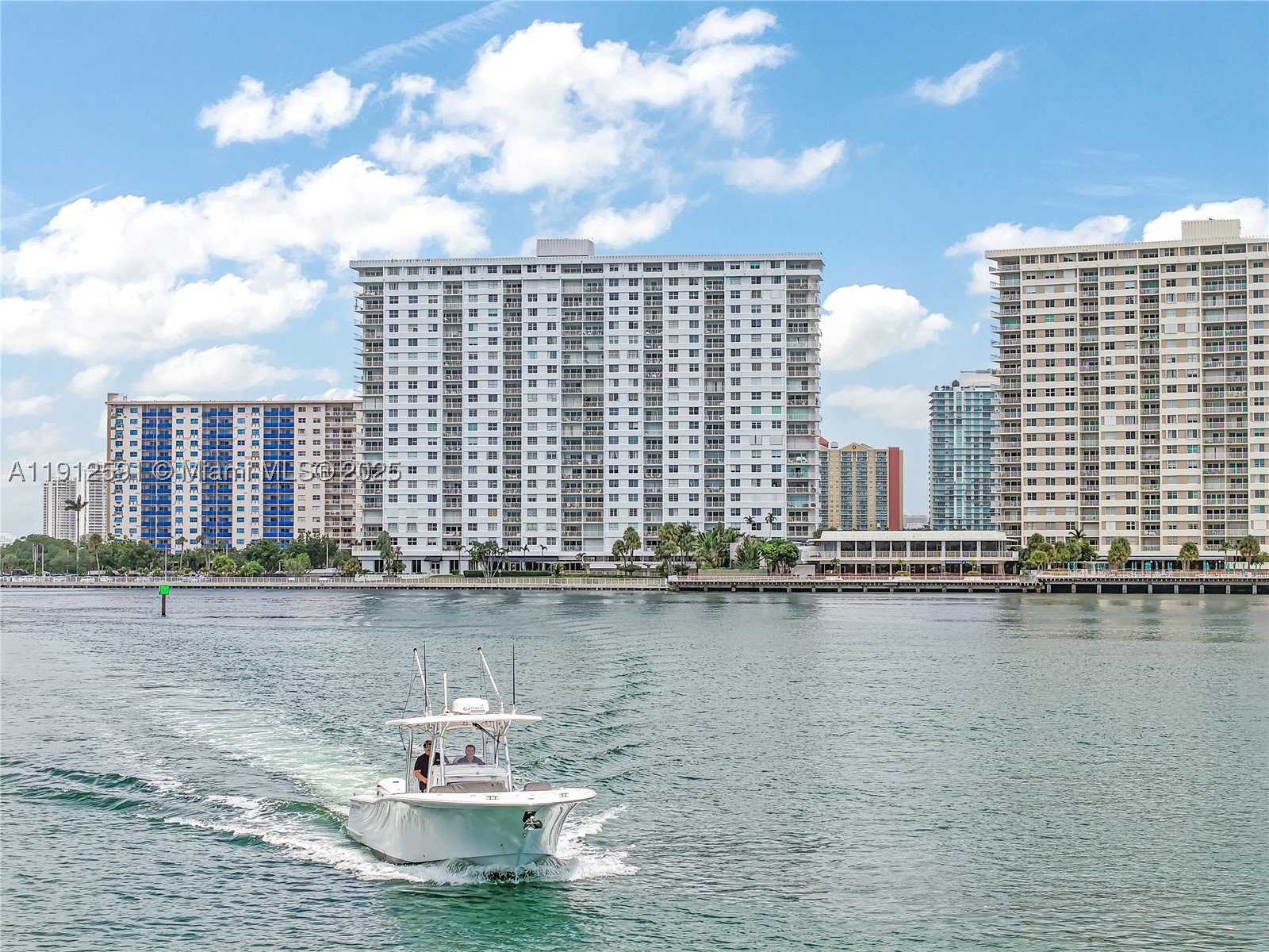 Sunny Isles Beach photo 1