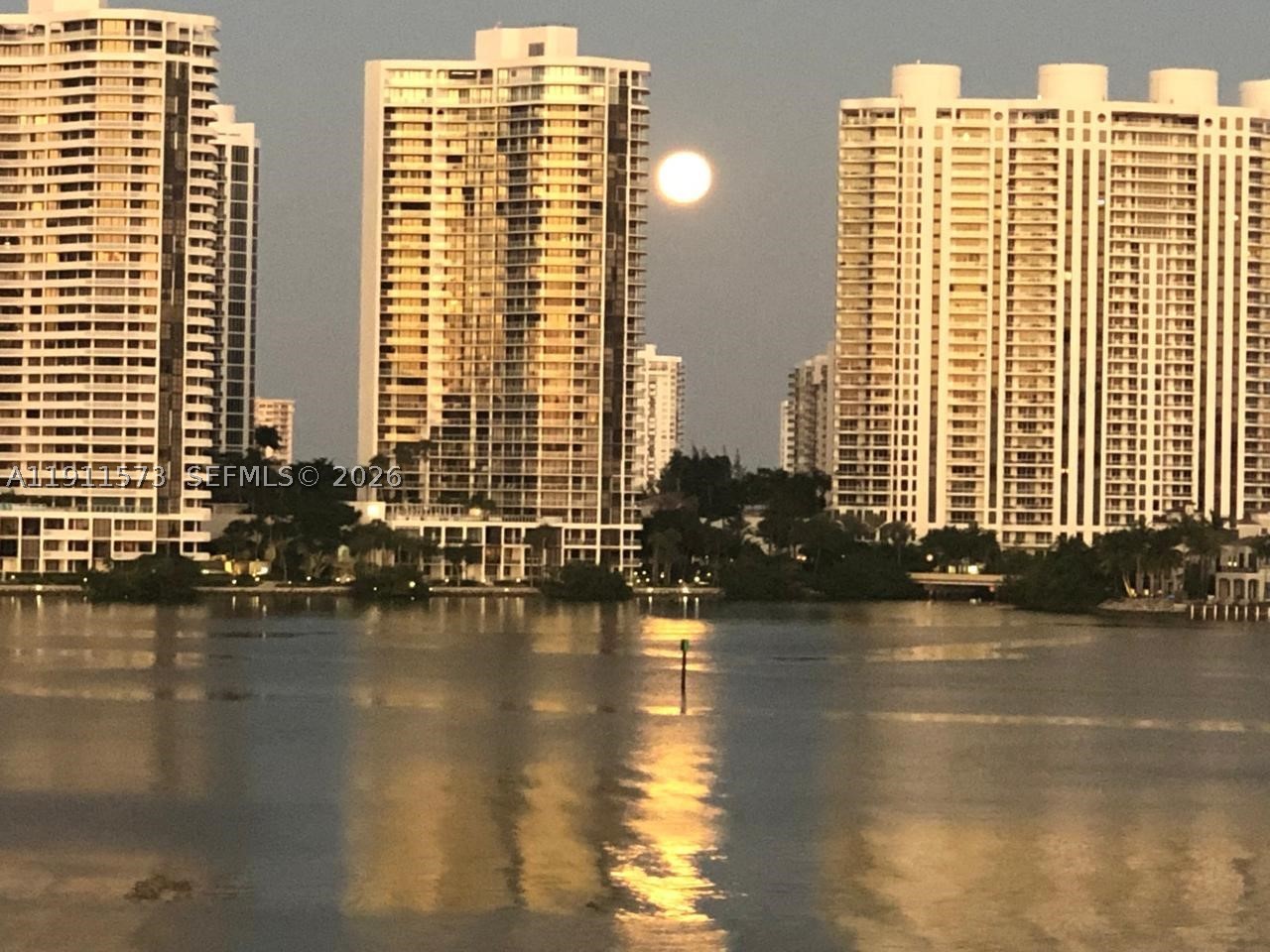 Sunny Isles Beach photo 4