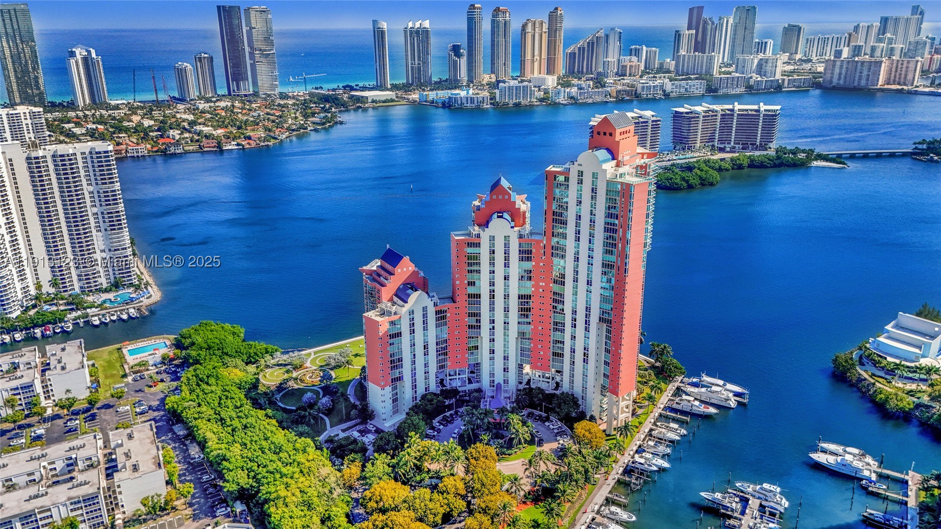 Aventura photo 1