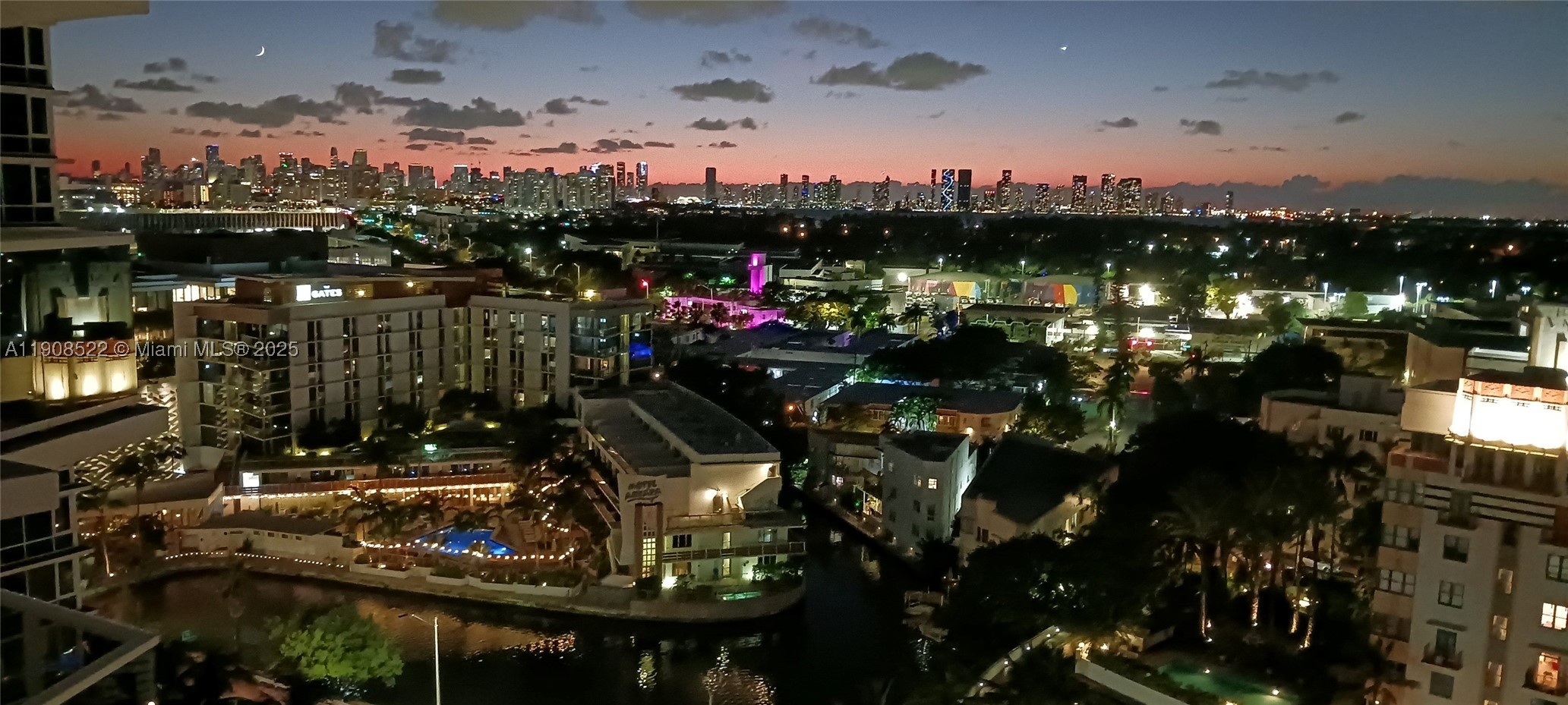Miami Beach photo 1