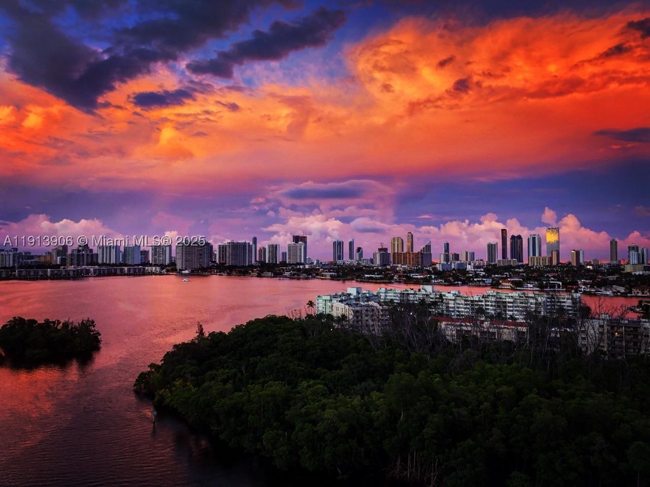 North Miami Beach photo 1