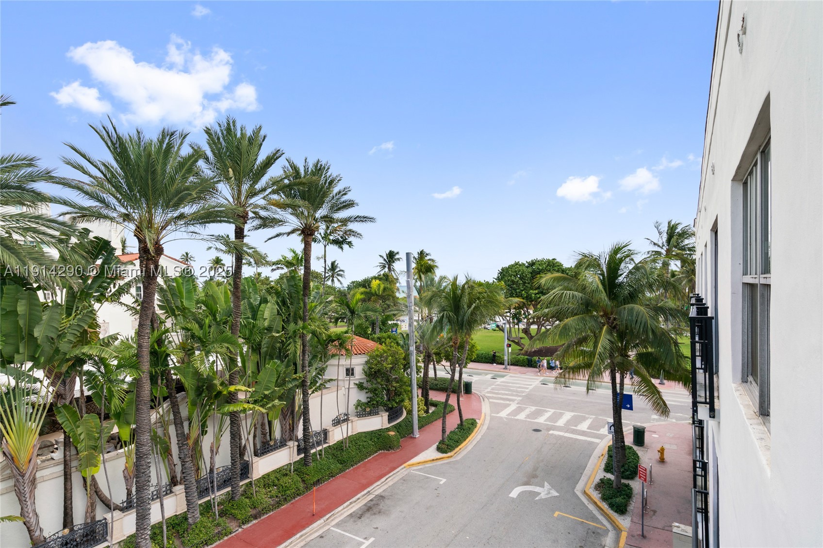 Miami Beach photo 5