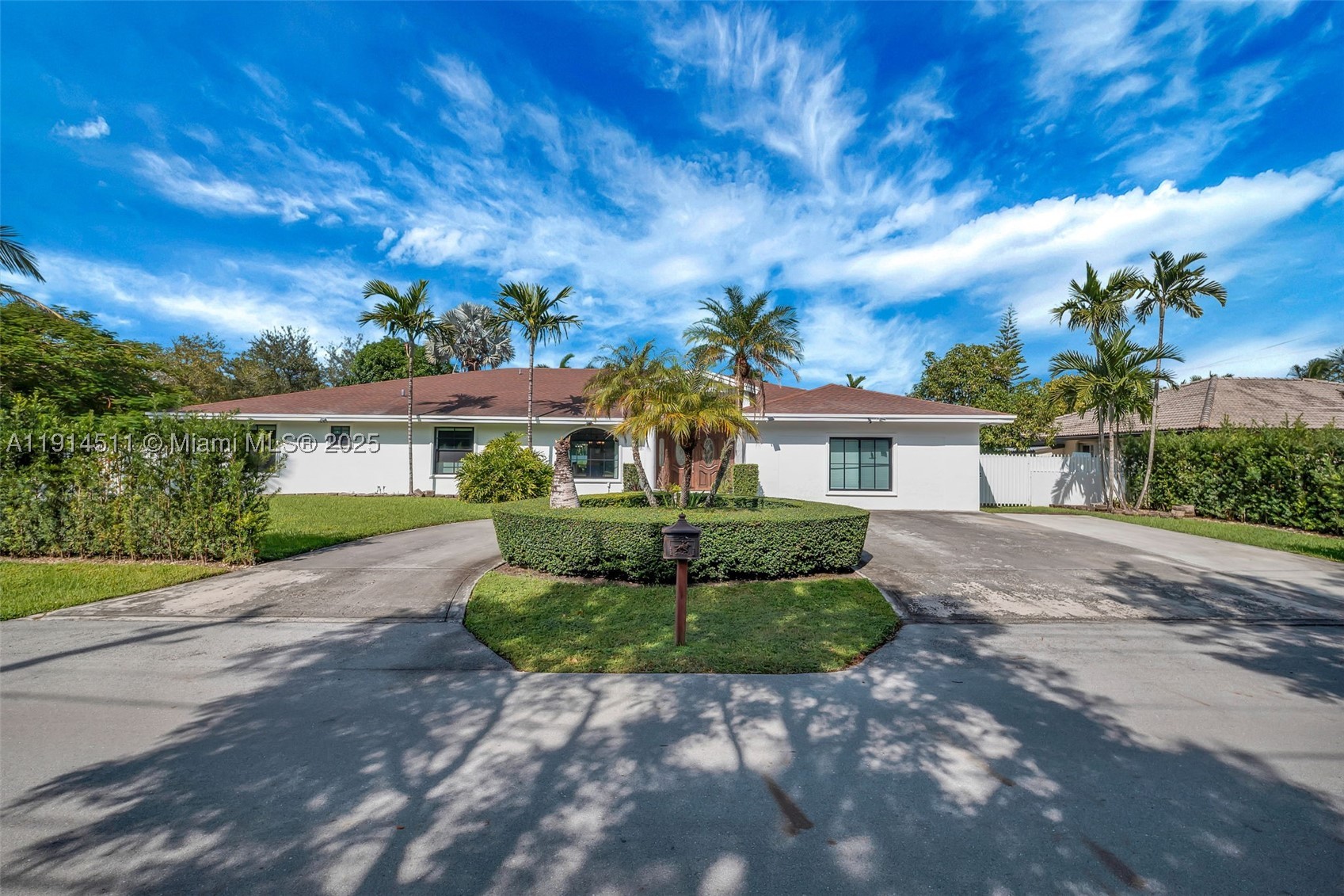 Doral photo 1
