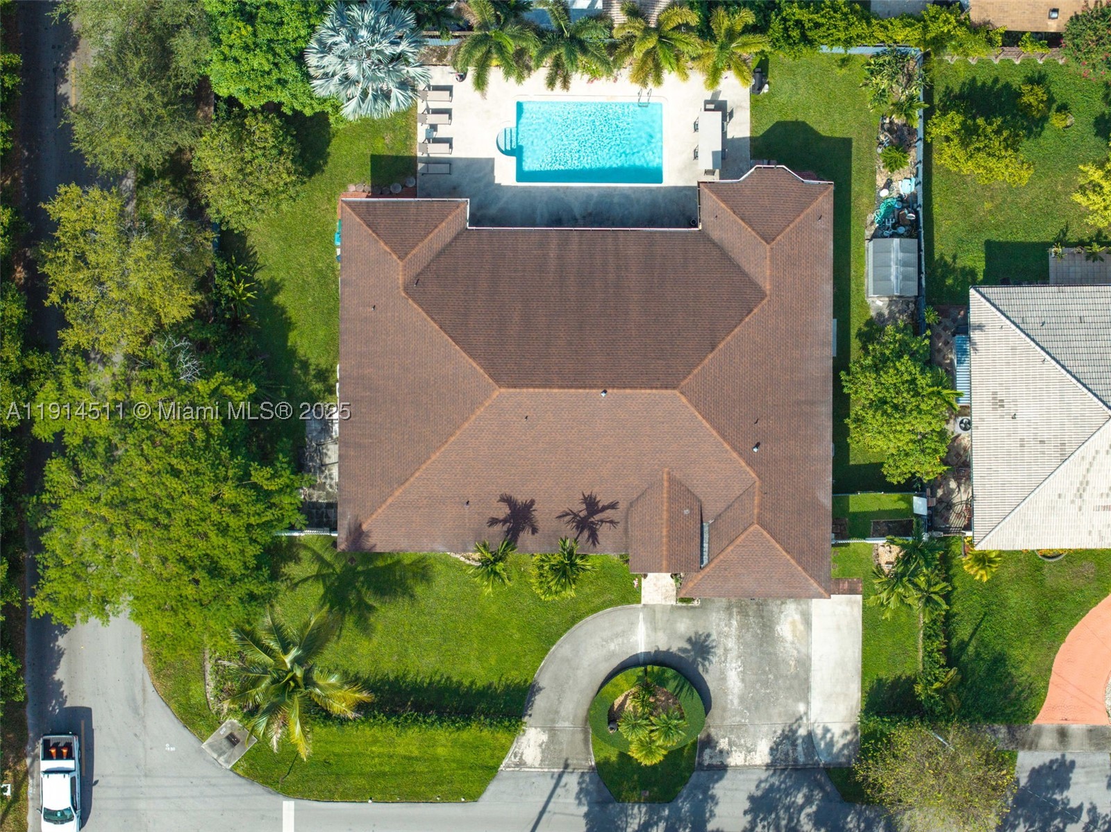 Doral photo 2