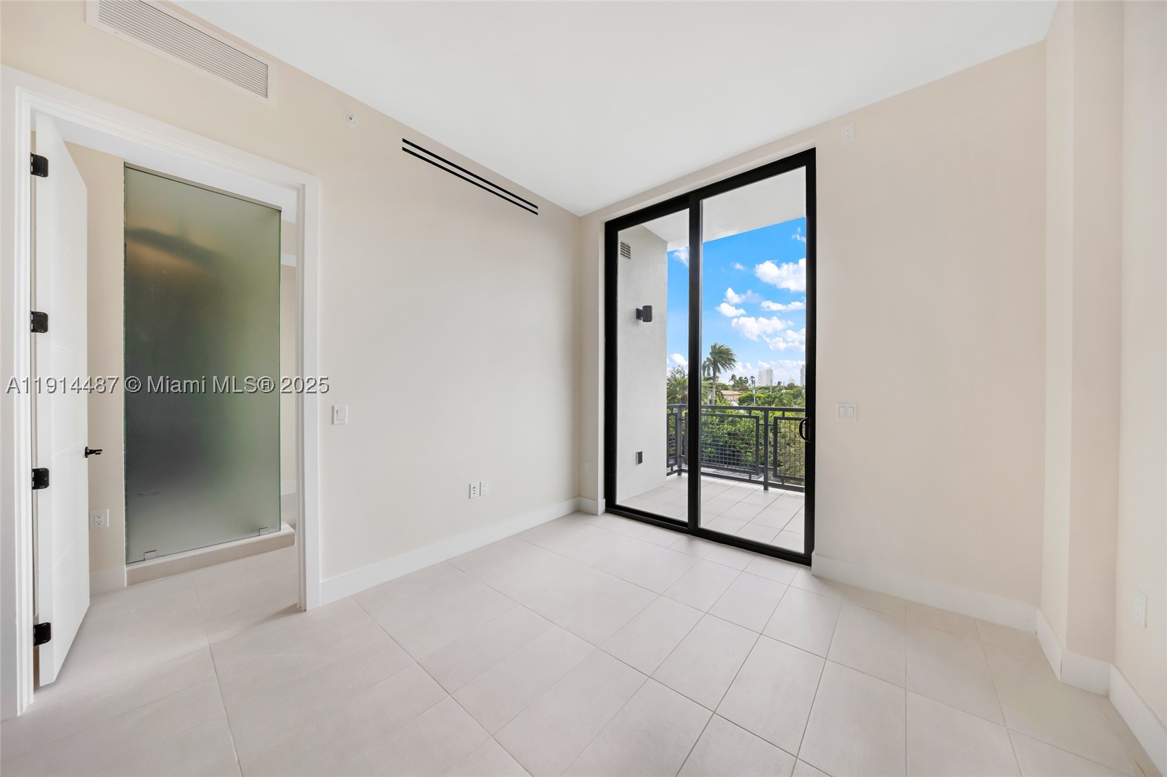 Miami Beach photo 5