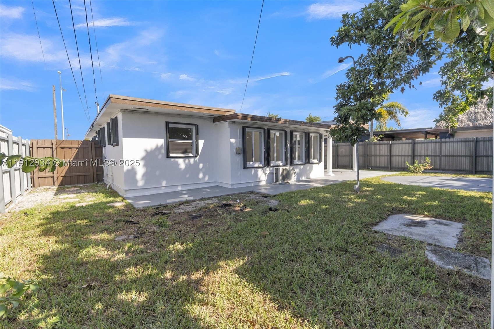 Hialeah photo 5