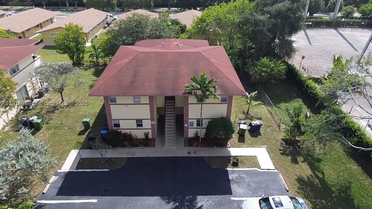 Hallandale Beach photo 4