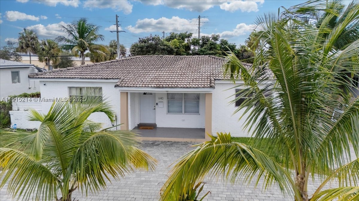 North Miami Beach photo 4