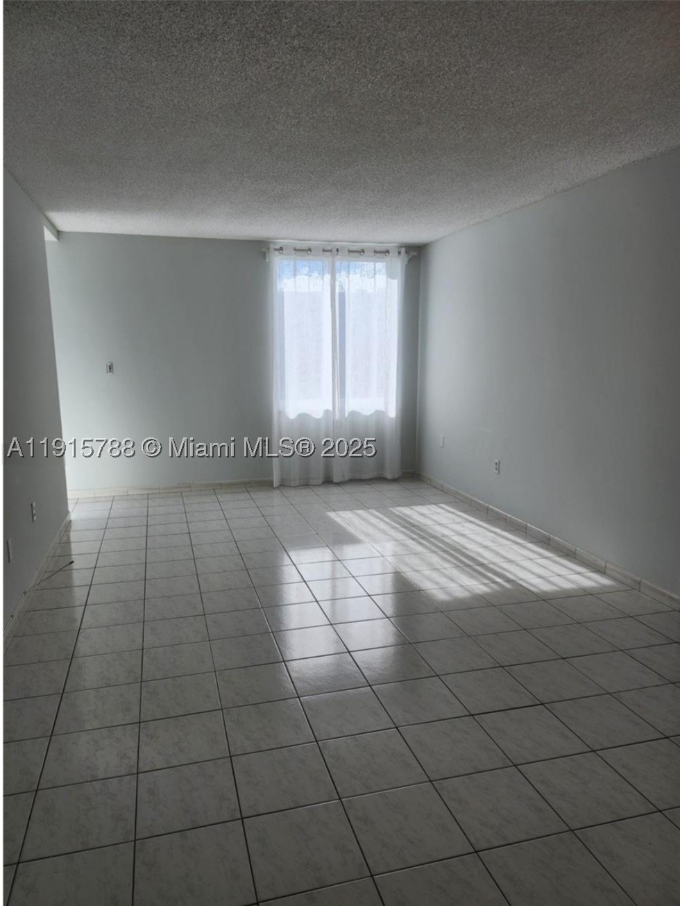 Sunny Isles Beach photo 4