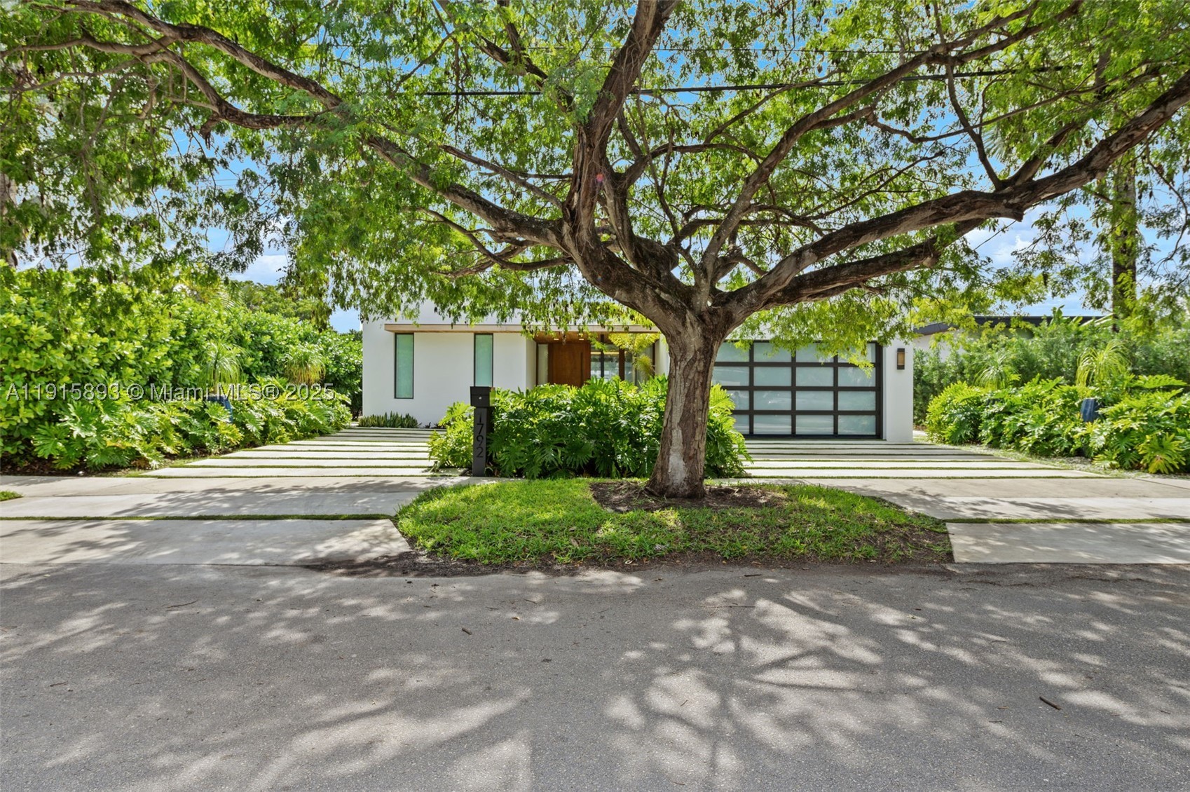 Miami Beach photo 4