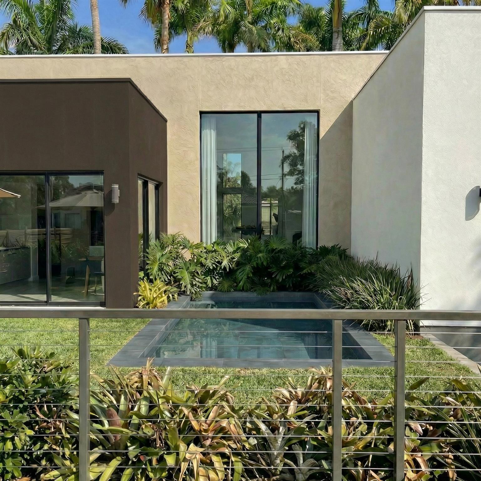Wilton Manors photo 5
