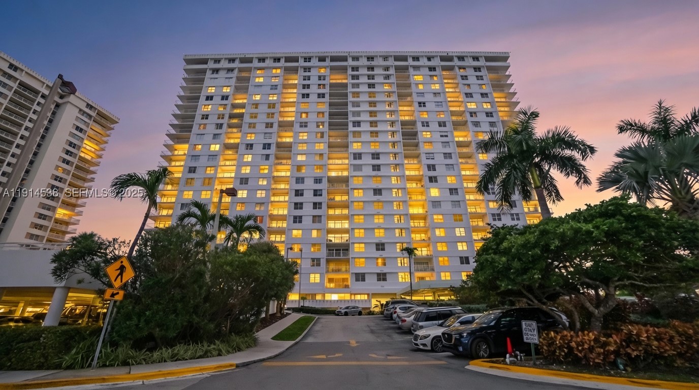 Sunny Isles Beach photo 3