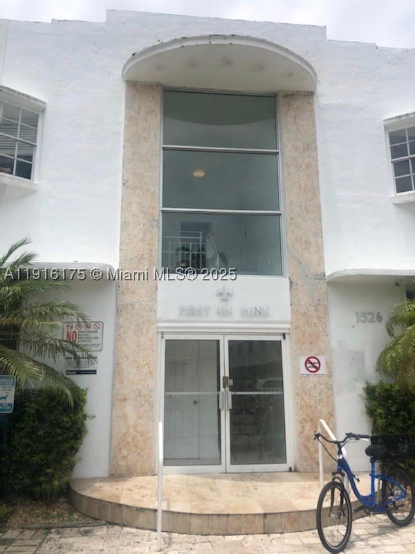 Miami Beach photo 2