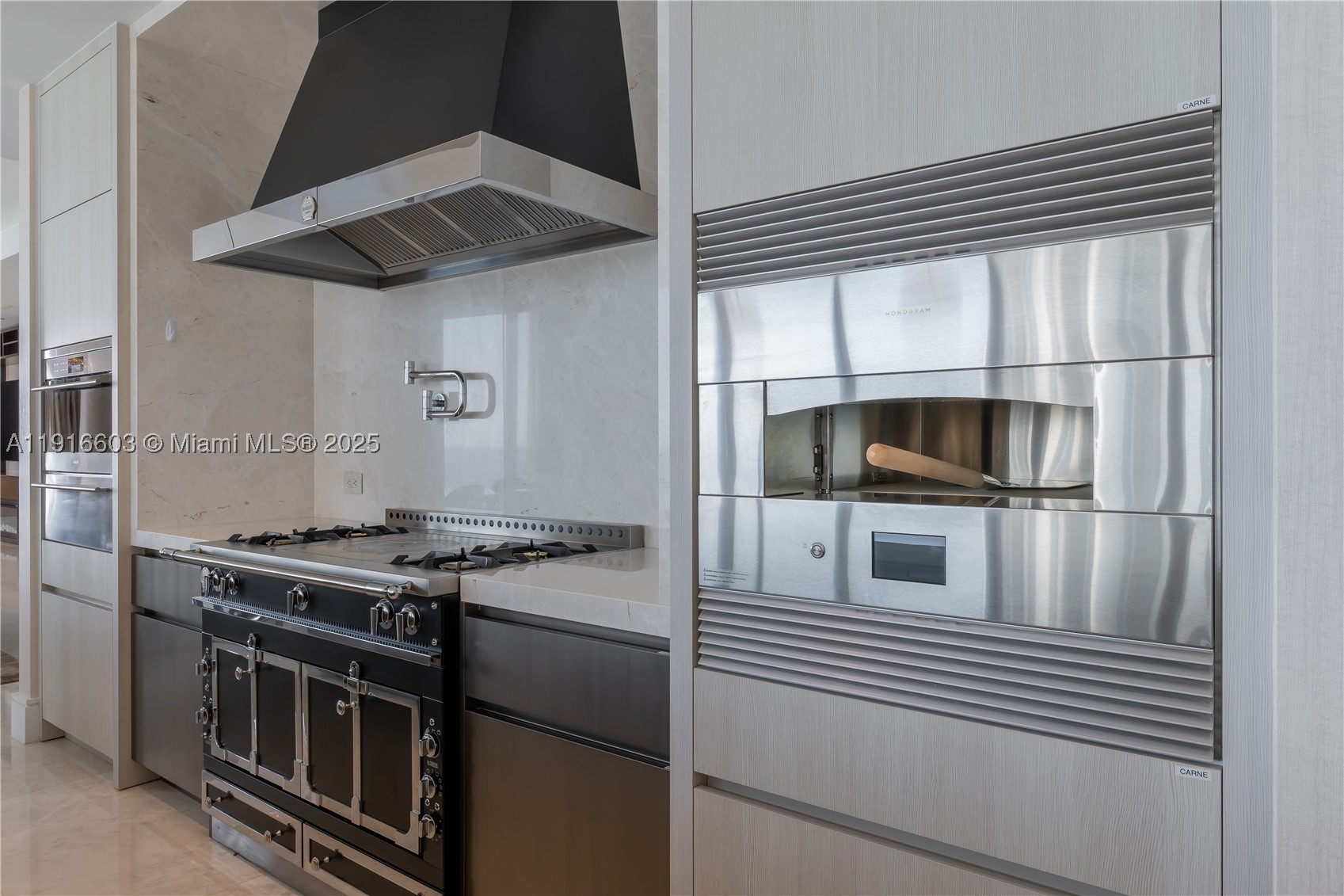 Sunny Isles Beach photo 5