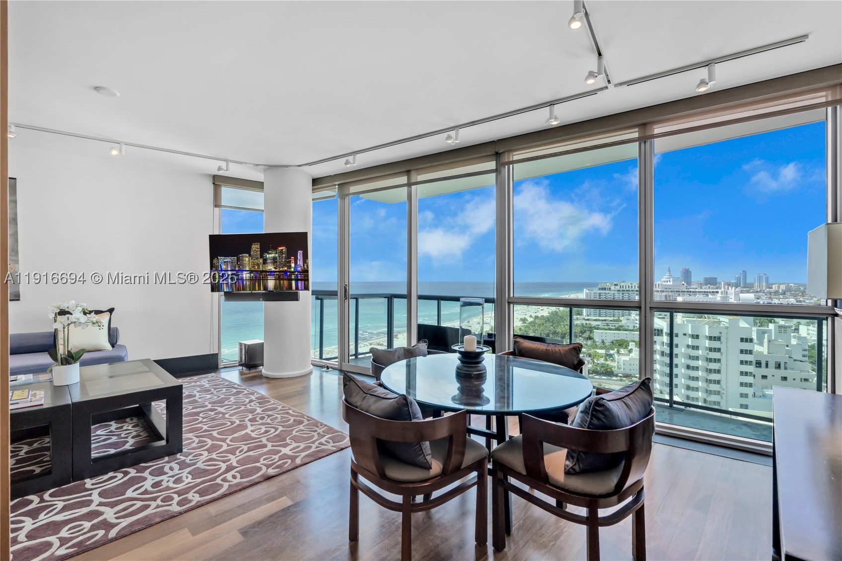 Miami Beach photo 5