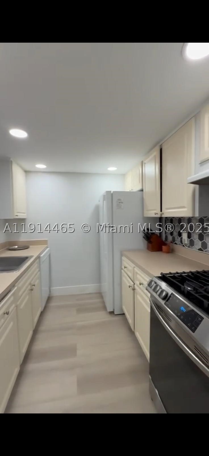 Hialeah photo 2