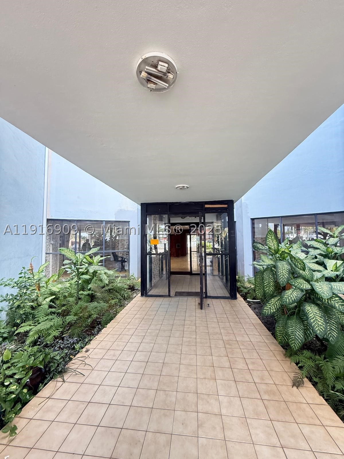 North Miami Beach photo 2