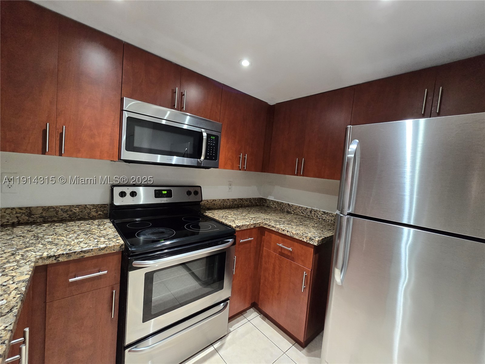Hialeah photo 4