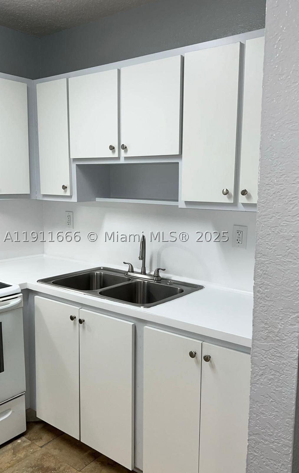 Hialeah photo 2