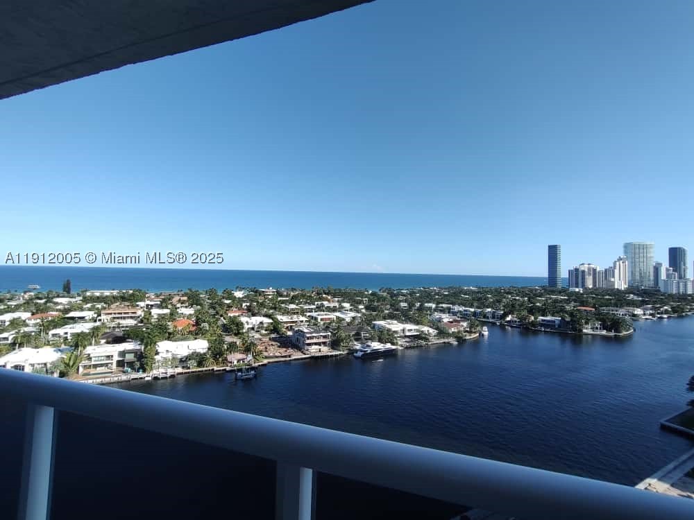Aventura photo 1