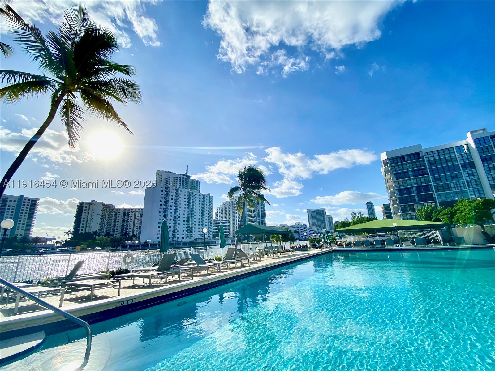 Hallandale Beach photo 2