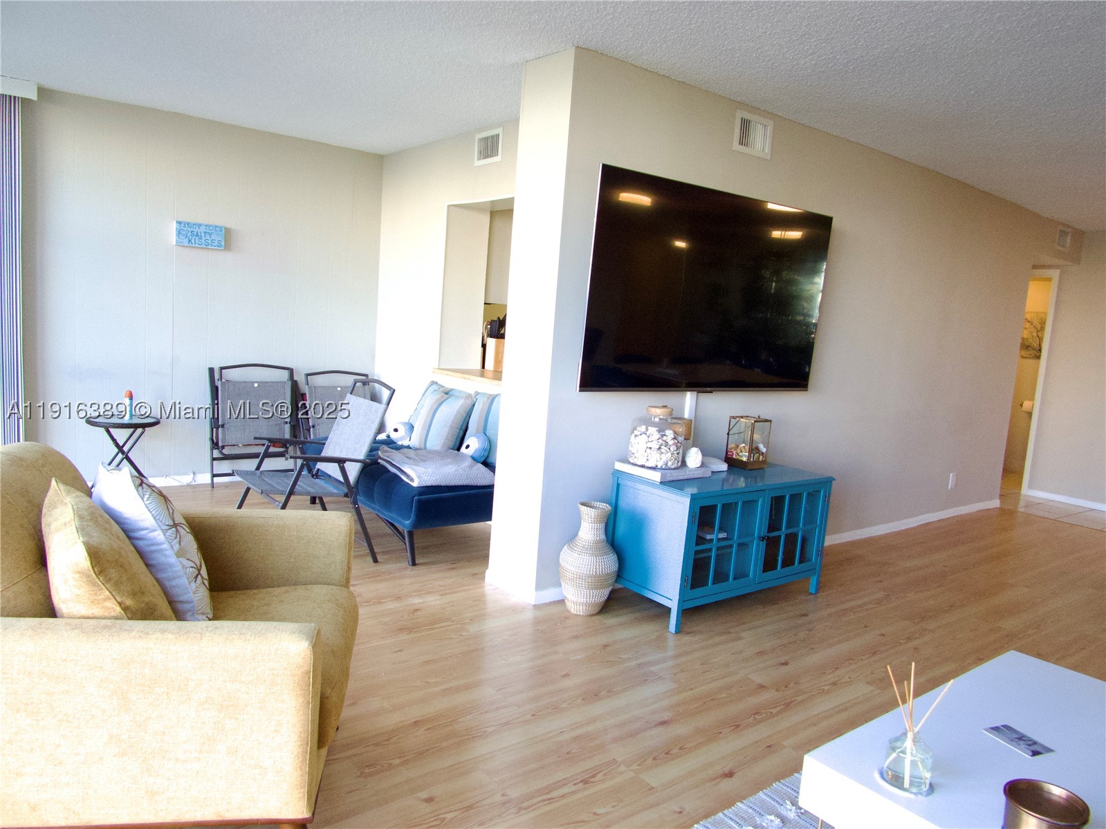 Hallandale Beach photo 4