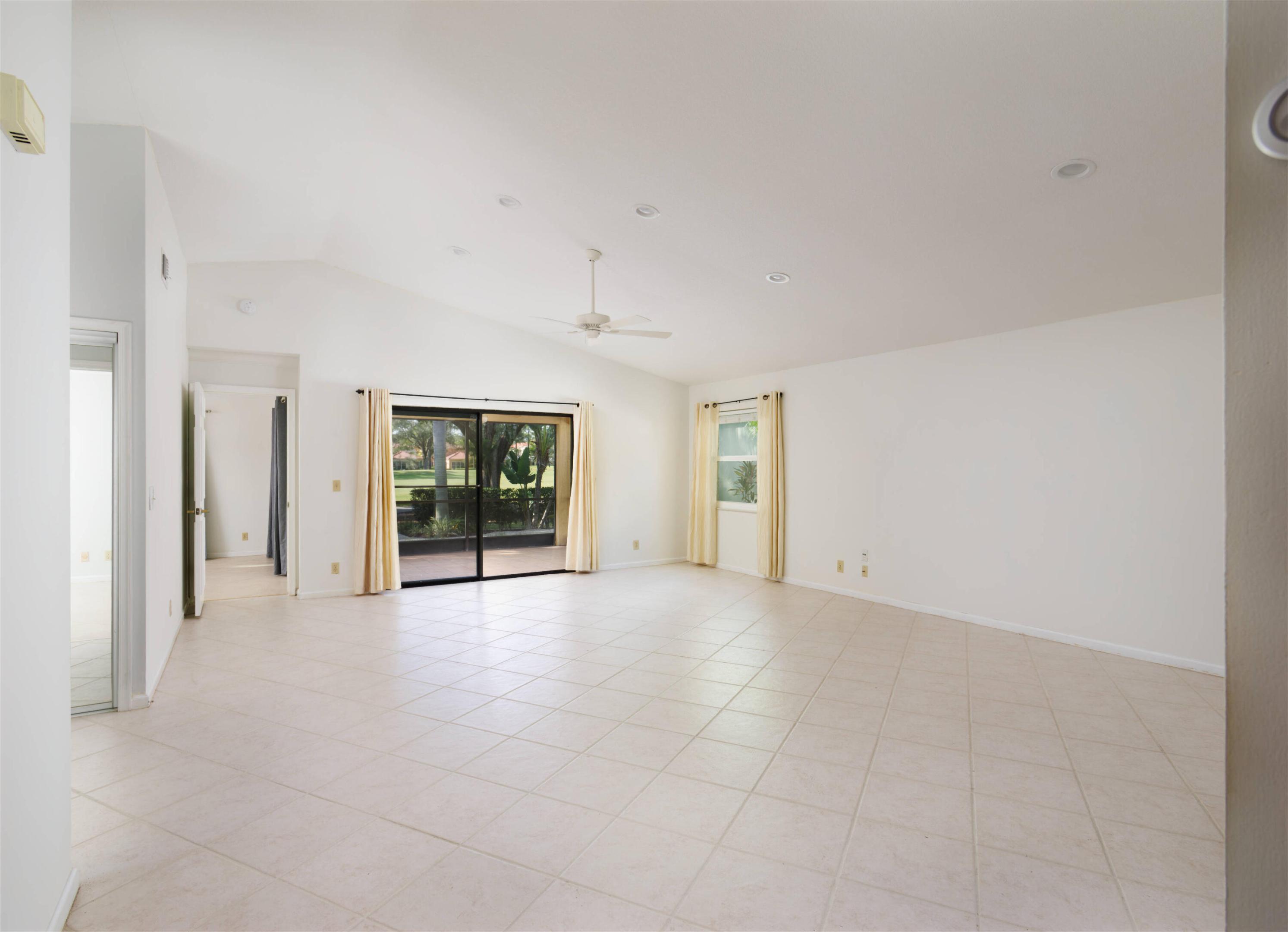 Palm Beach Gardens photo 3