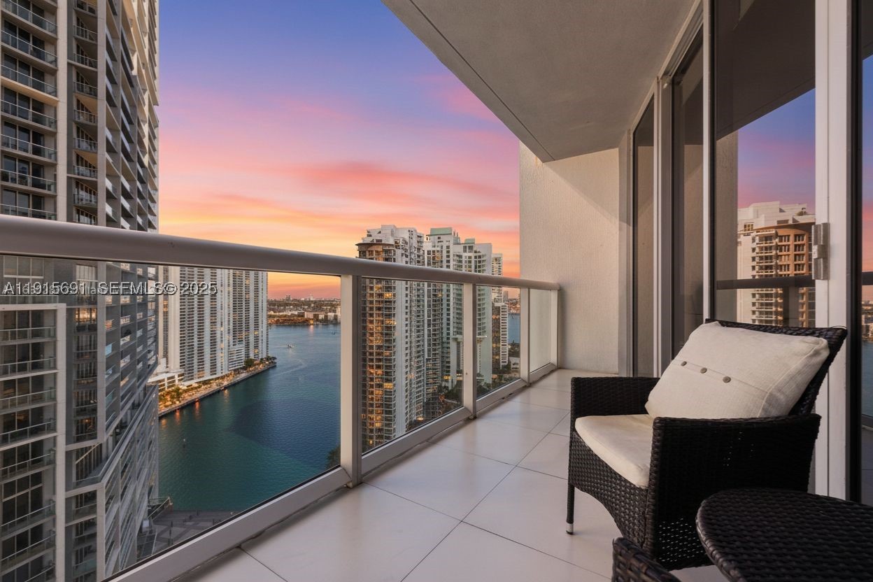 Miami photo 1
