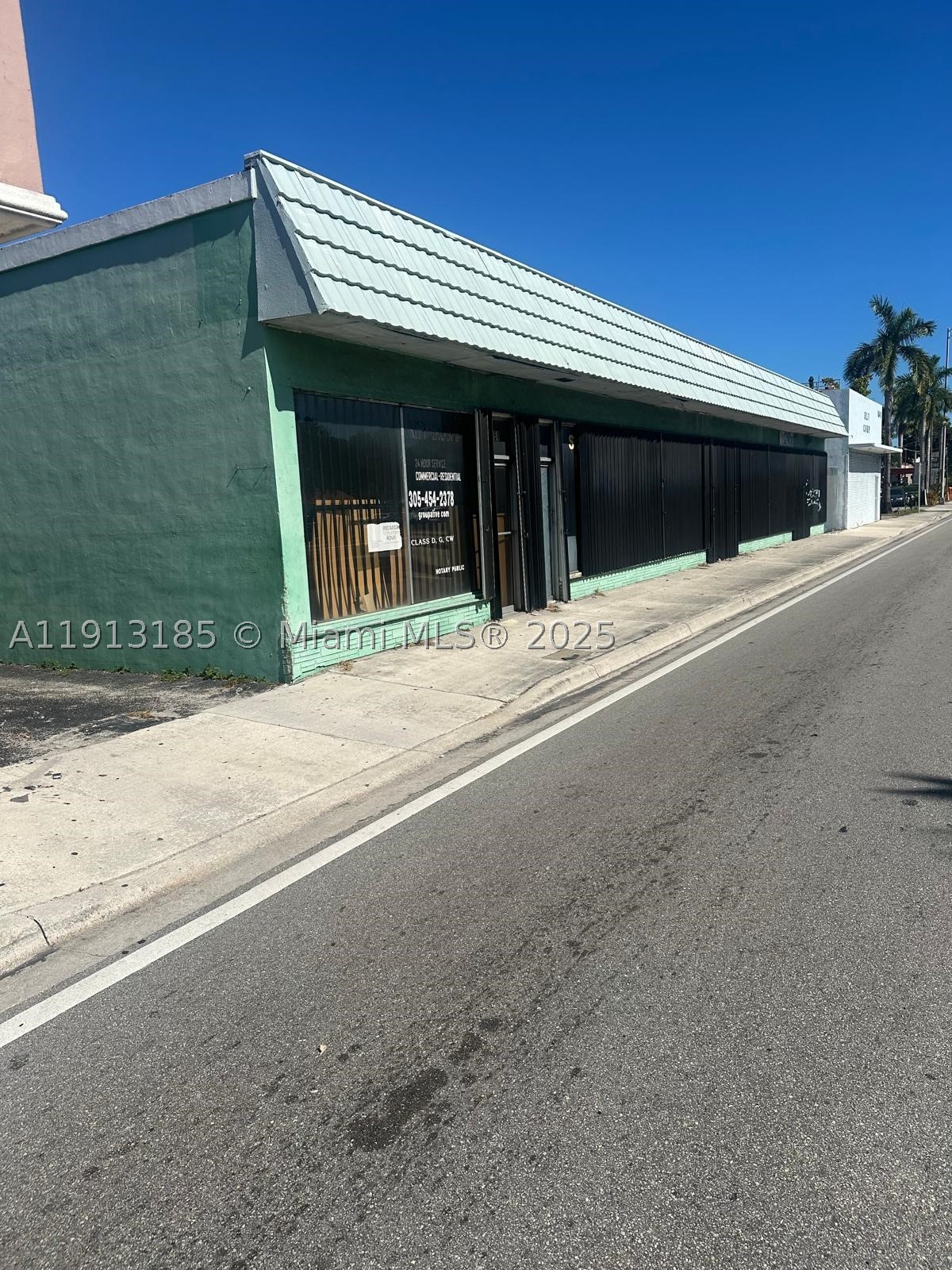 North Miami photo 2