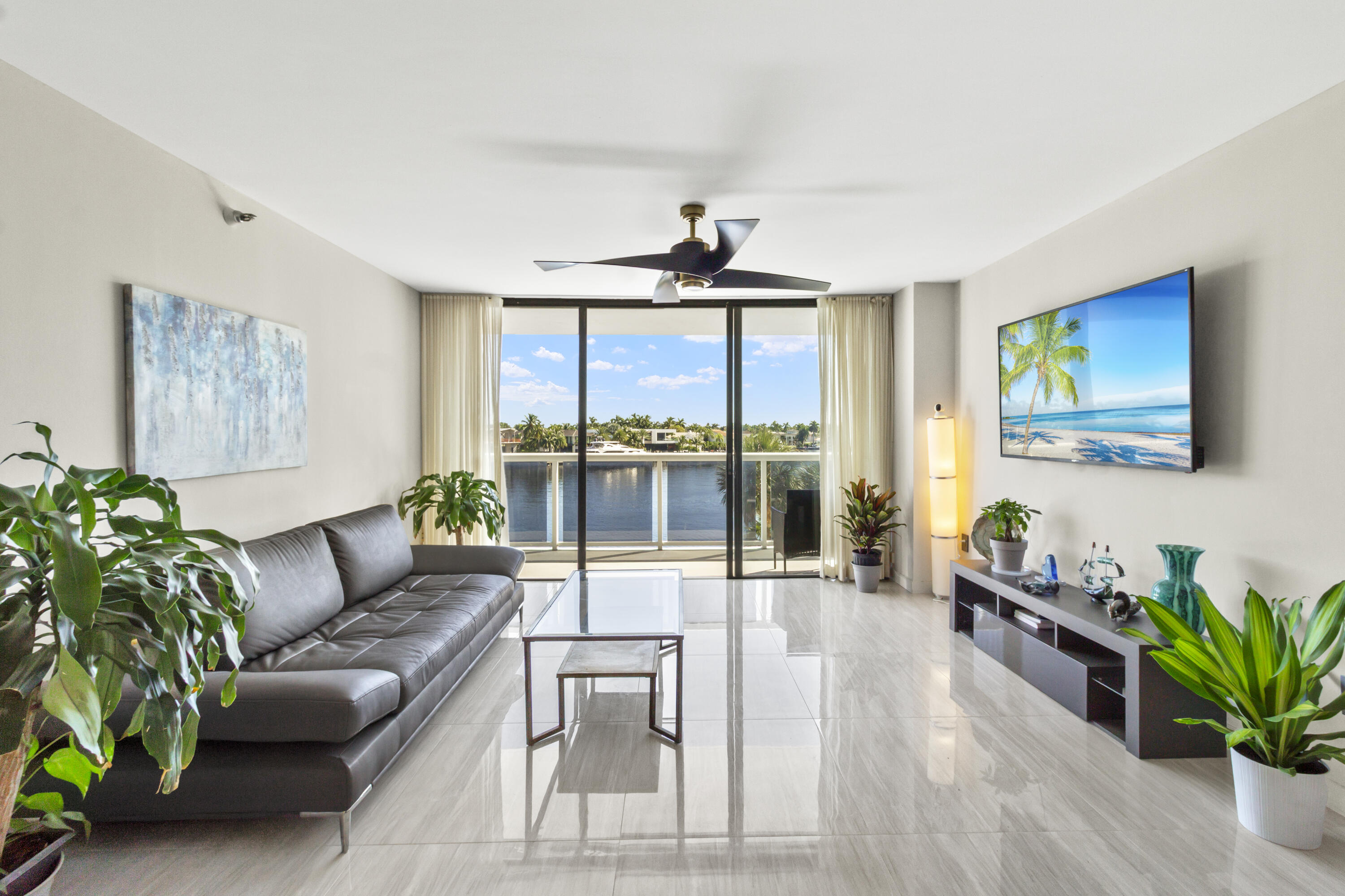 Aventura photo 3