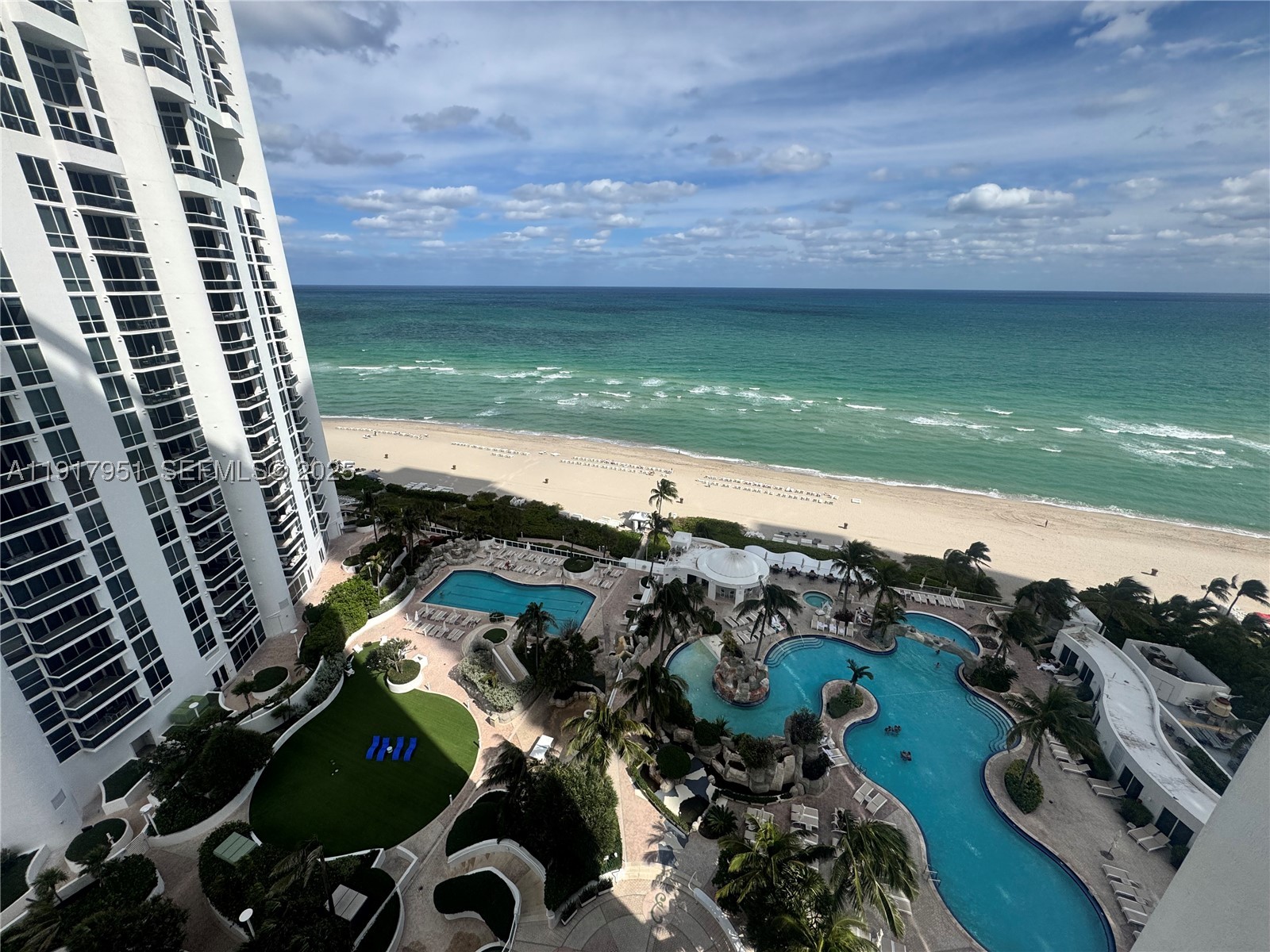 Sunny Isles Beach photo 1