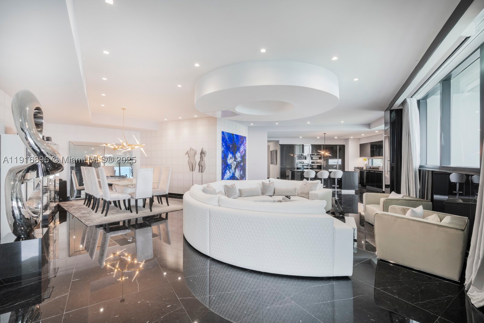 Sunny Isles Beach photo 1