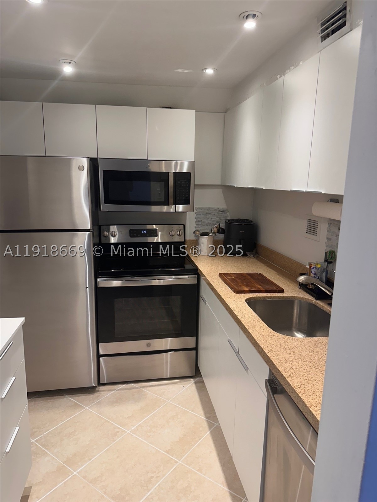 Miami Beach photo 4