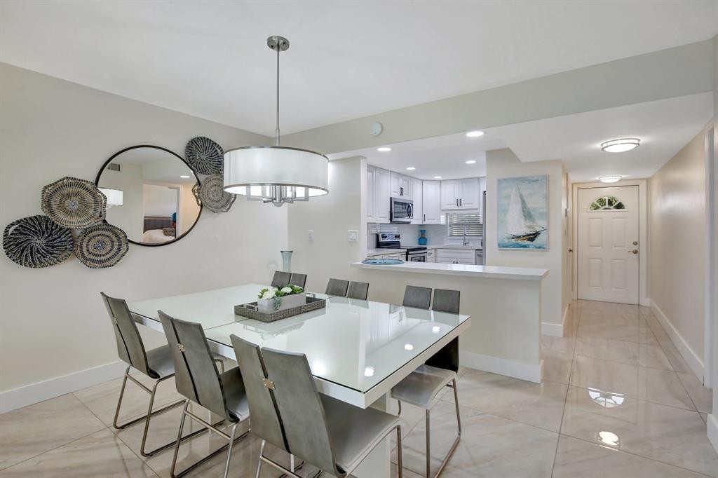 Pembroke Pines photo 4