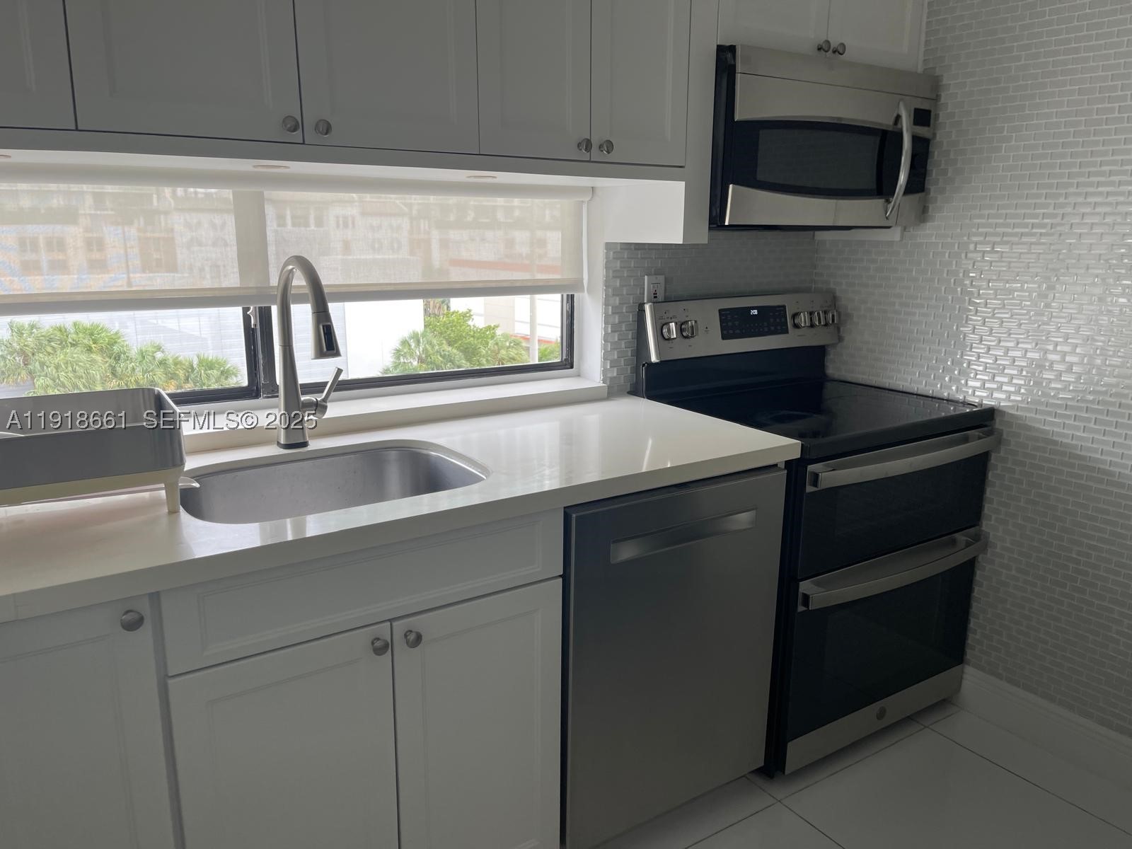 Sunny Isles Beach photo 4