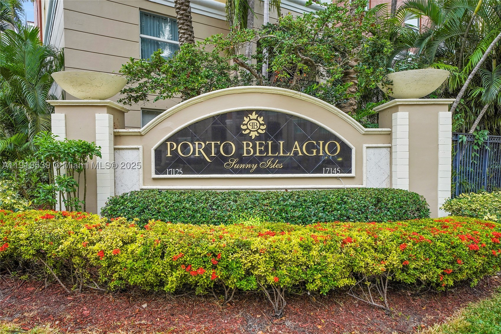 Sunny Isles Beach photo 1