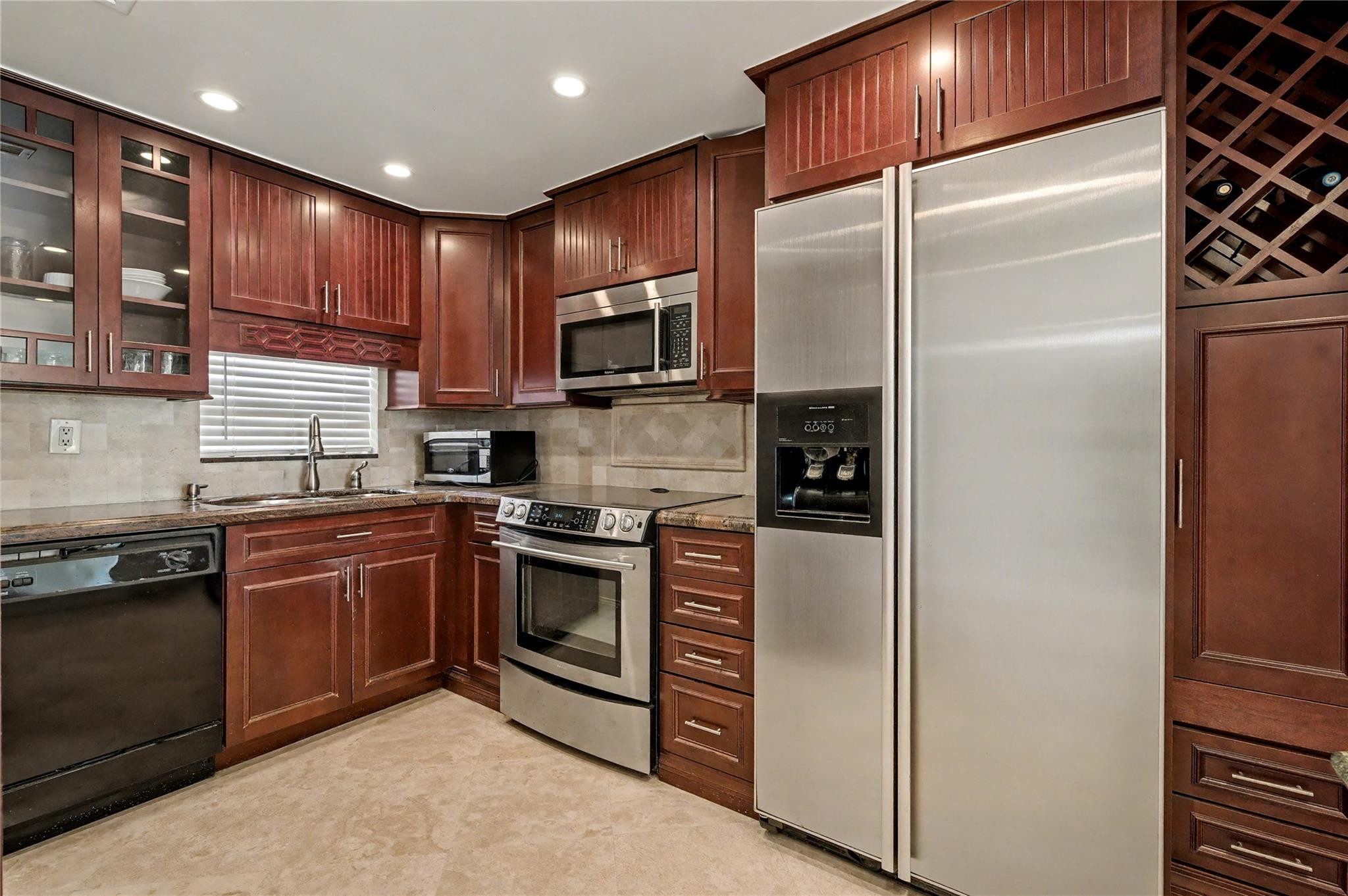Pembroke Pines photo 1