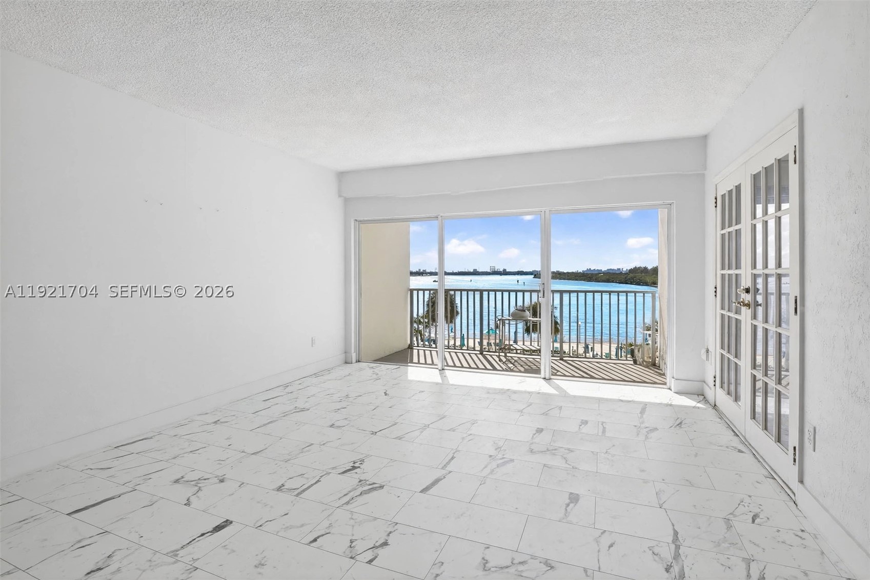 Sunny Isles Beach photo 1