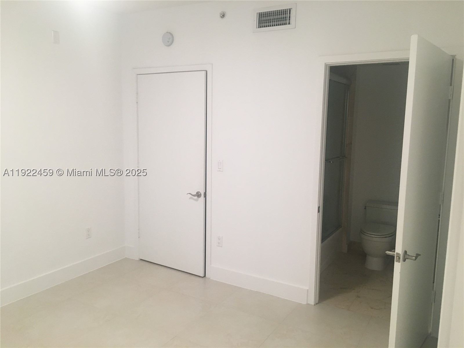 Miami Beach photo 4
