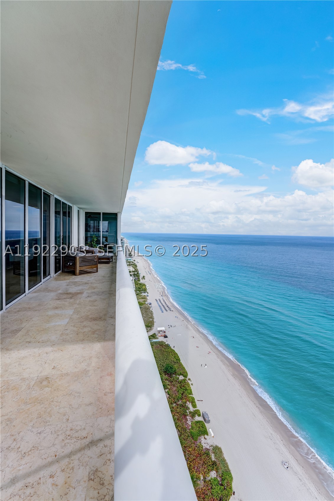 Hallandale Beach photo 1