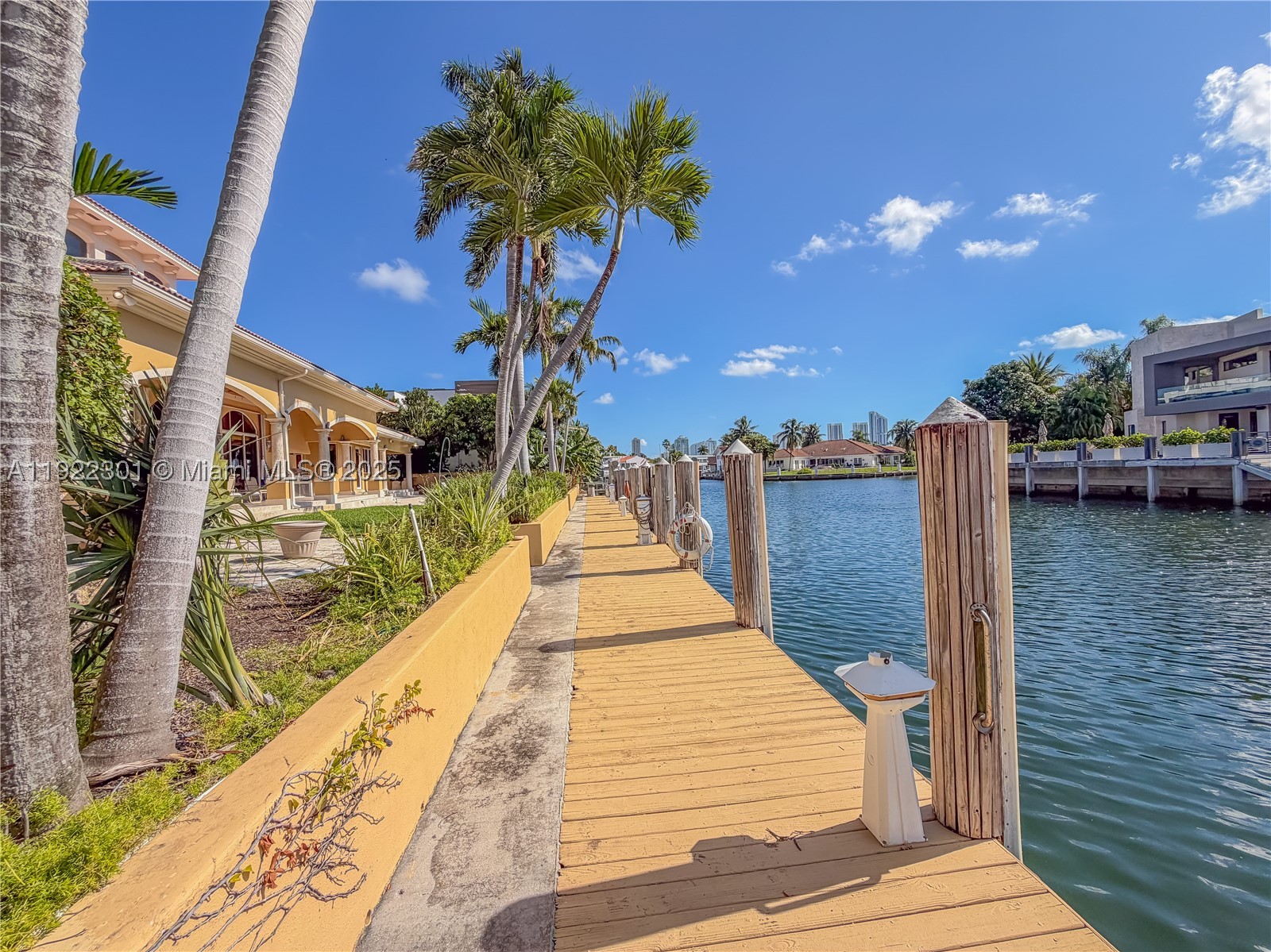 North Miami Beach photo 5