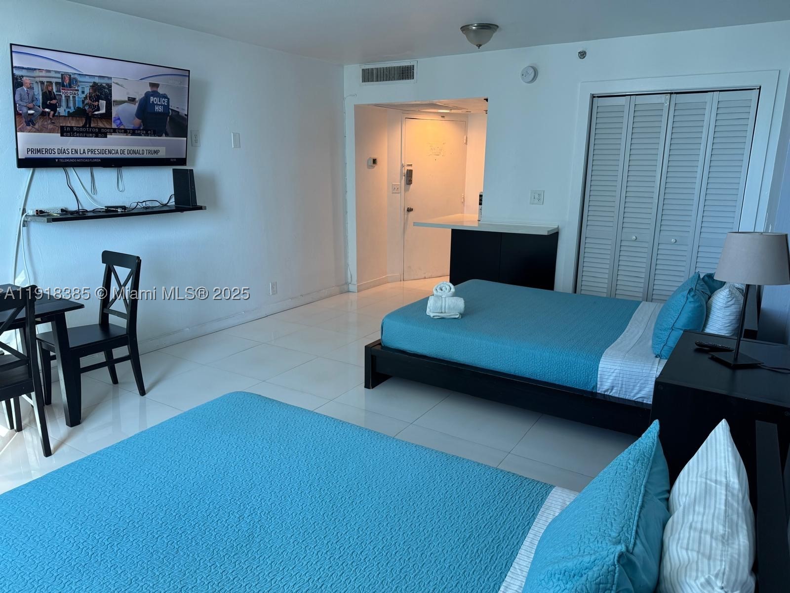 Miami Beach photo 4