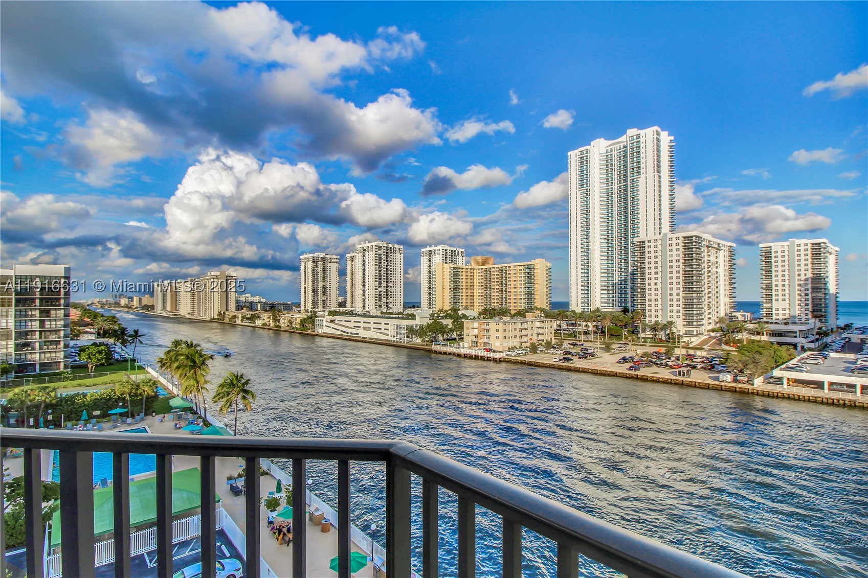 Hallandale Beach photo 1
