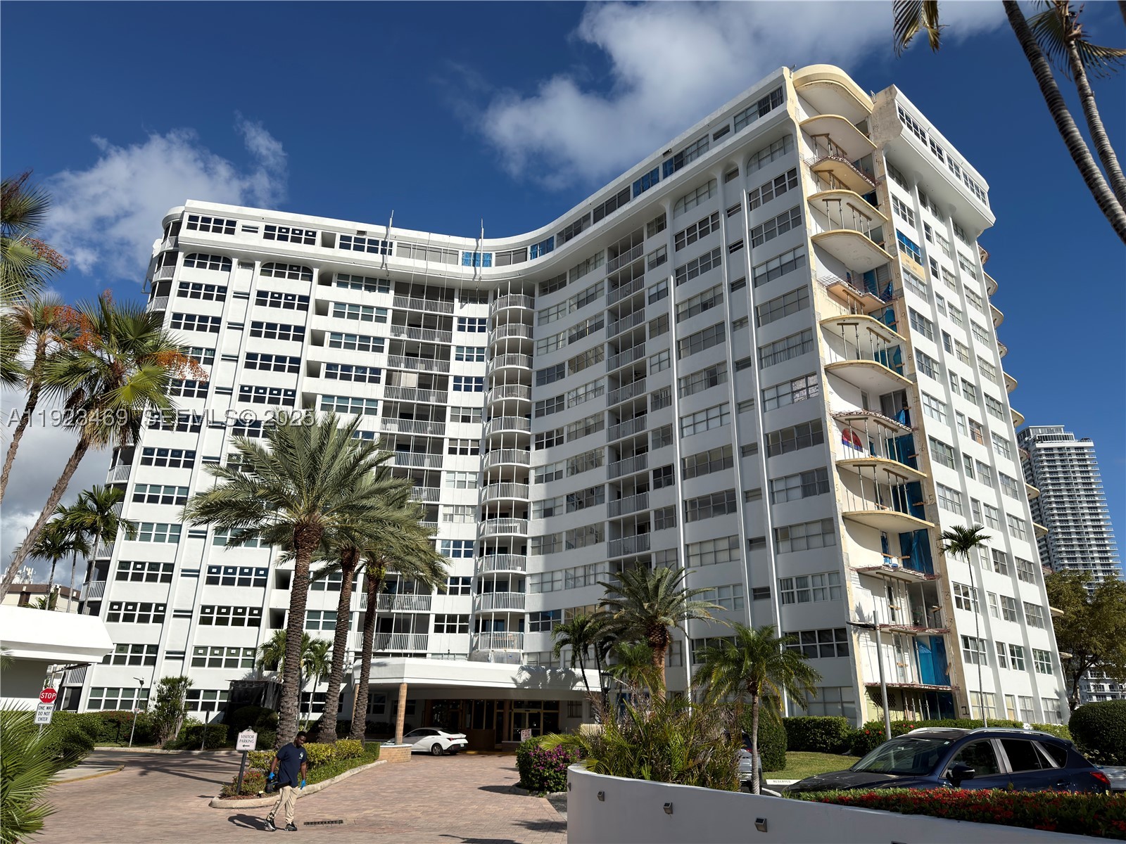 Hallandale Beach photo 1