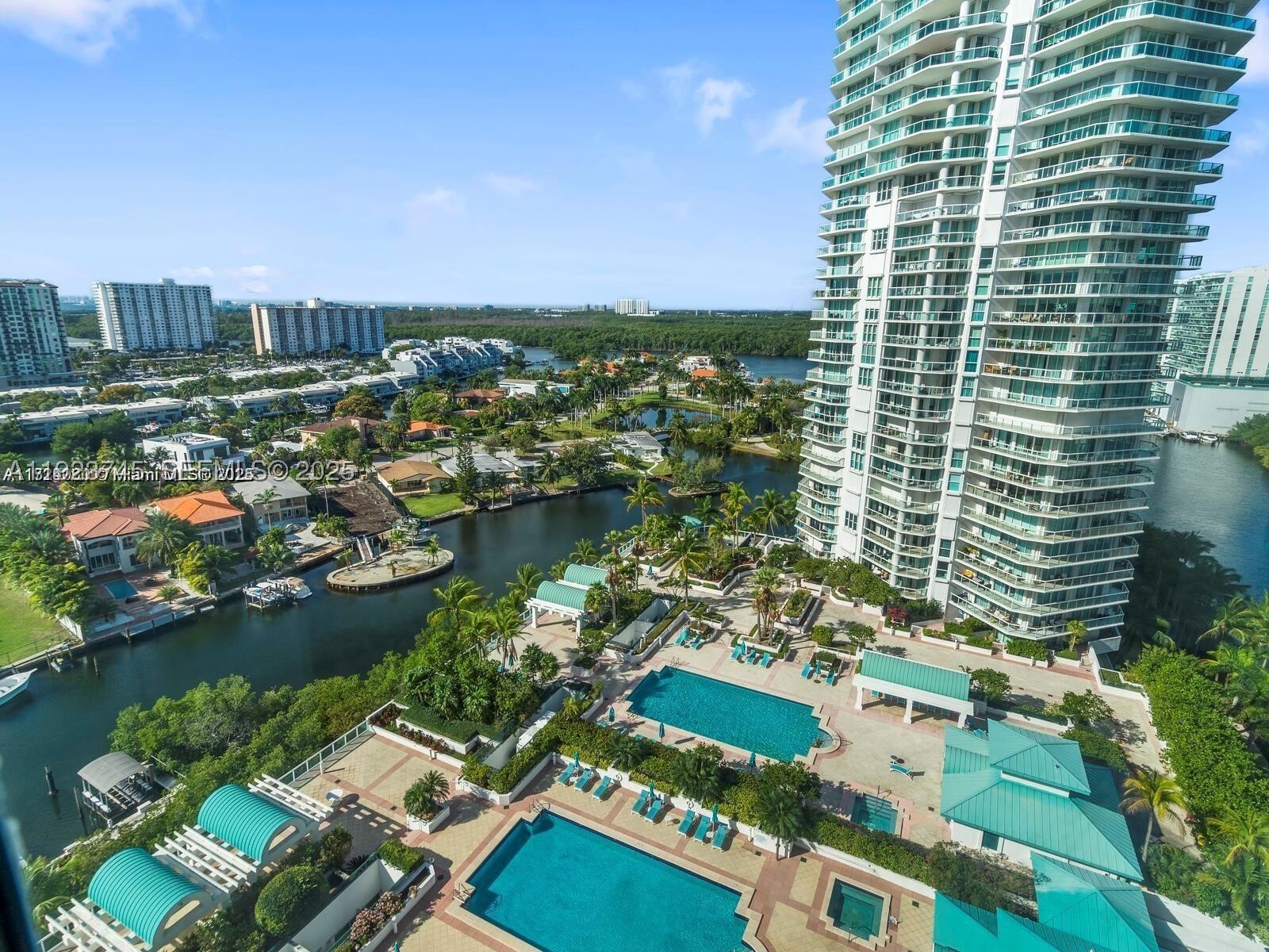 Sunny Isles Beach photo 2