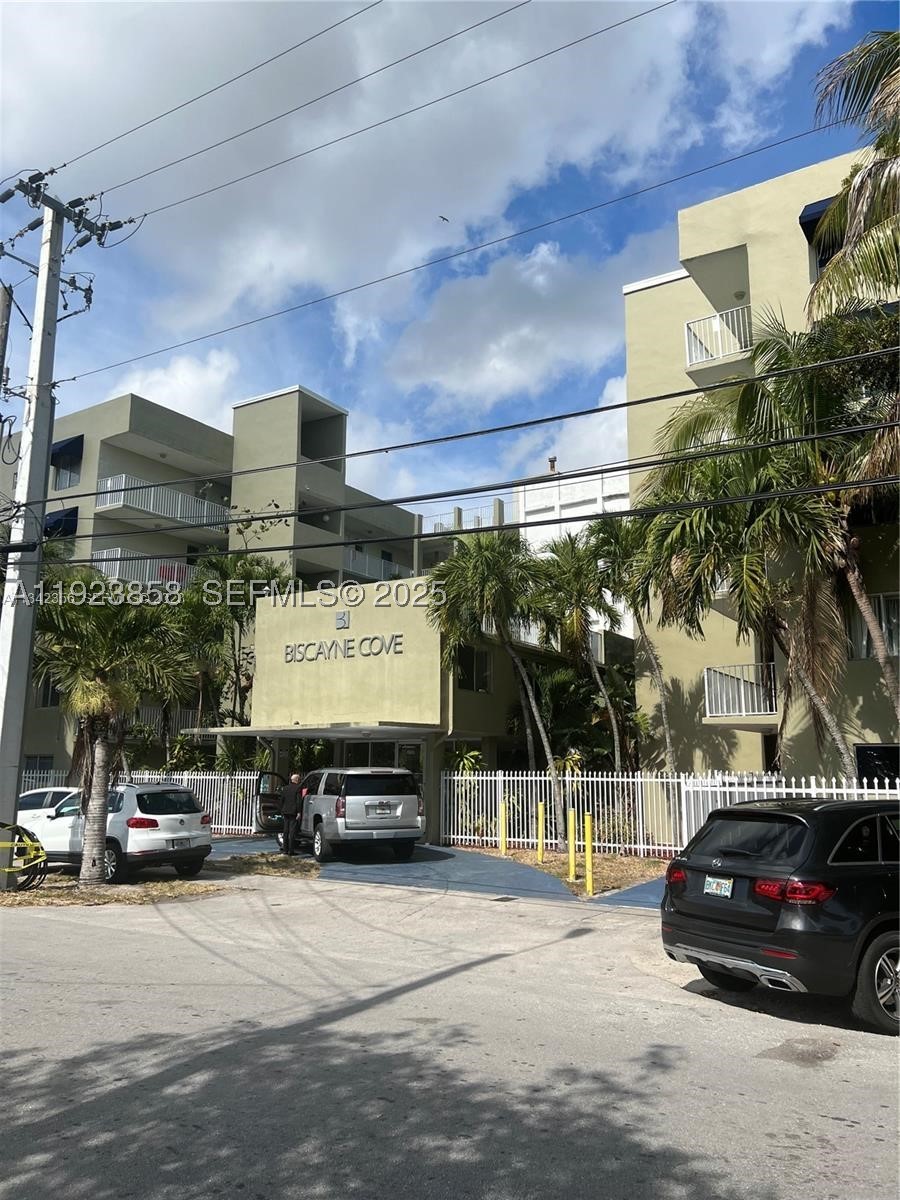 Miami photo 1