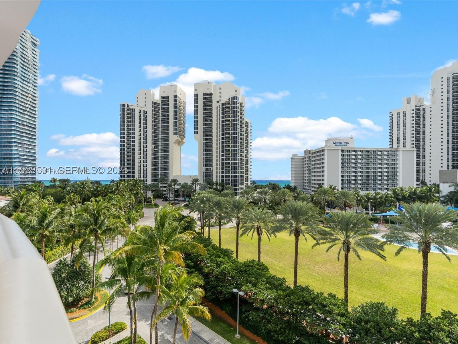 Sunny Isles Beach photo 1