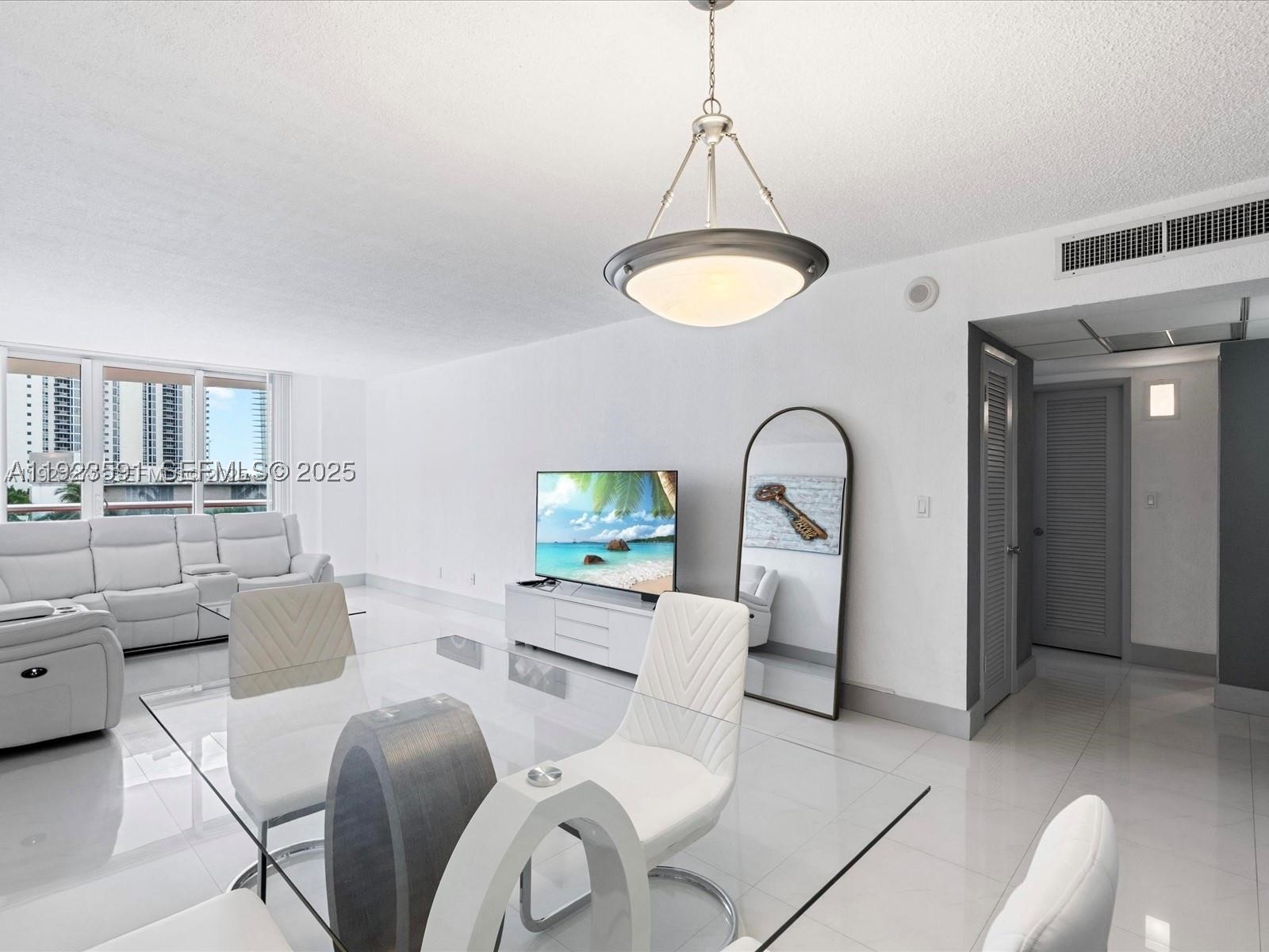 Sunny Isles Beach photo 4